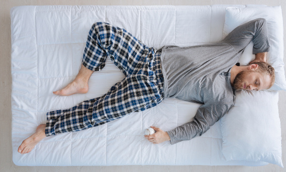 5 rad jak dbać o kręgosłup w czasie snu